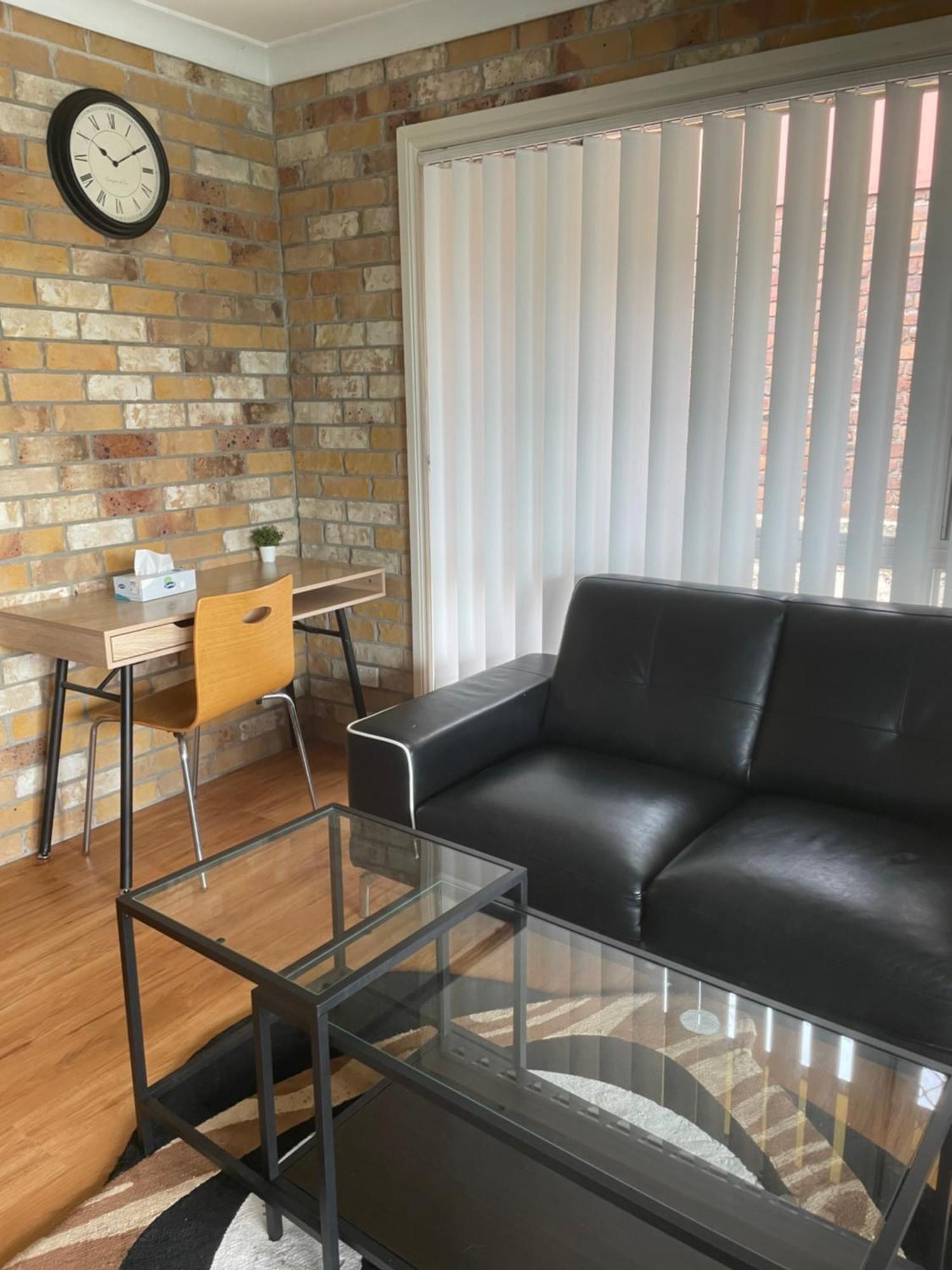 Spacious Studio Unit Rochedale South Экстерьер фото